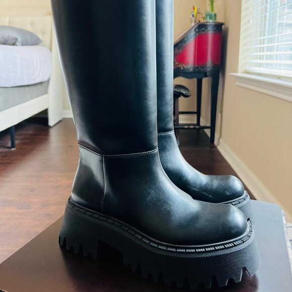 Zara Dark Lace-Up Boots - Picture 3 of 7